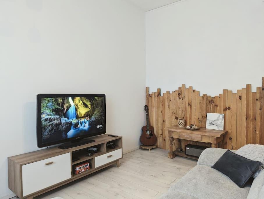 A 5Mn De La Reserve Africaine, Charmante Maison De Village Avec Patio Sigean Extérieur photo