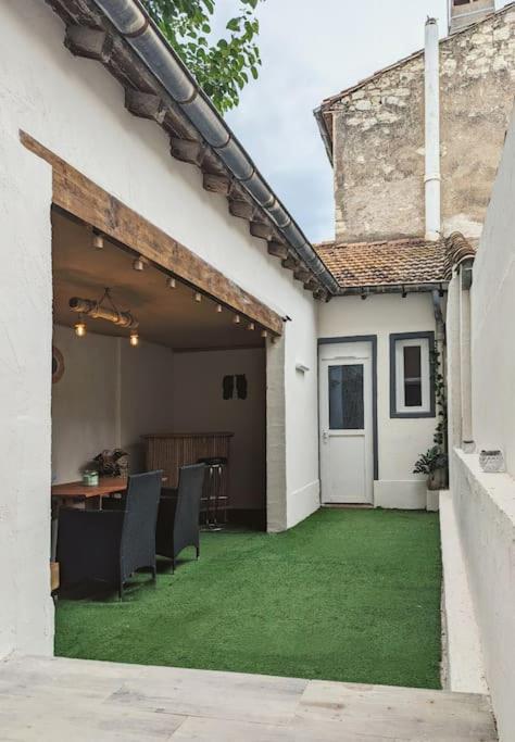 A 5Mn De La Reserve Africaine, Charmante Maison De Village Avec Patio Sigean Extérieur photo